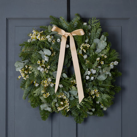 Frosty Christmas Wreath
